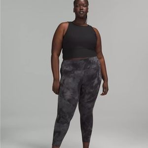 Power pivot Tank. Lululemon. Size 8. Black